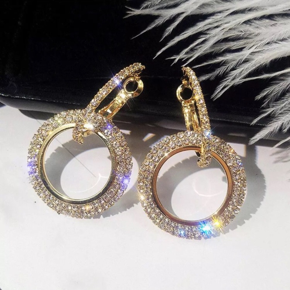 🌟 Rose Gold Crystal Luxury Hoop Earrings - Picture 2 of 3